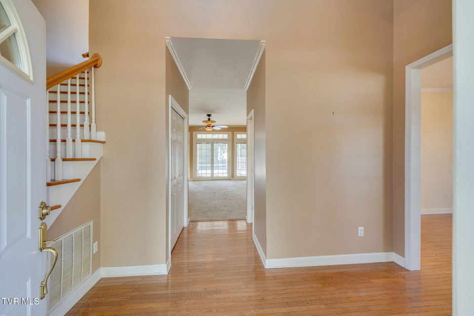 Photo #10: 113 Wedgewood Circle