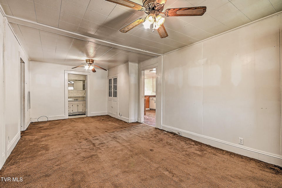 Photo #5: 525 Shakesville Rd Road