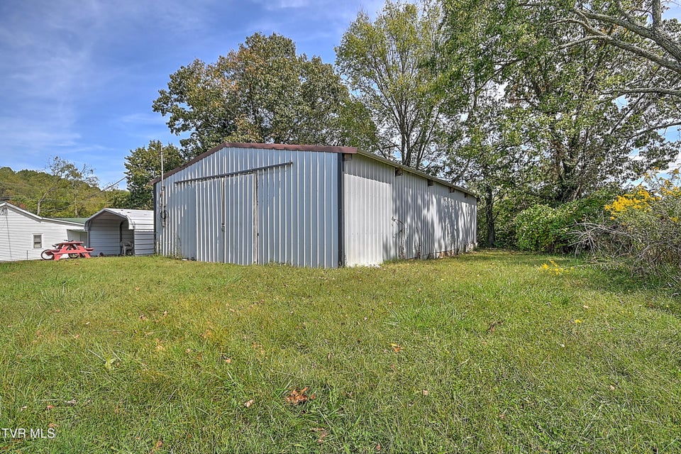 Photo #31: 525 Shakesville Rd Road