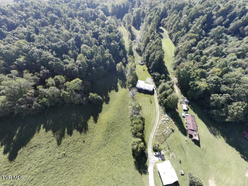 Photo #41: 474 Thornburg Road