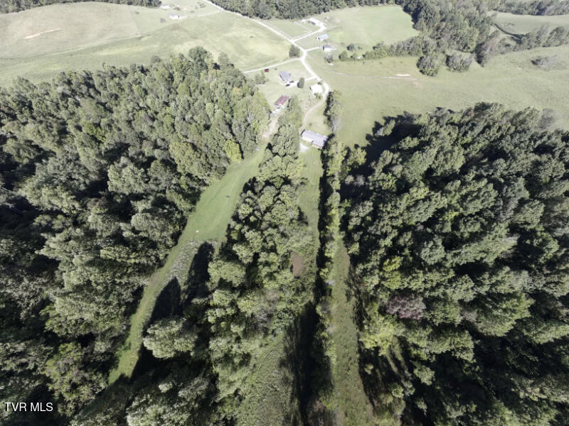 Photo #43: 474 Thornburg Road