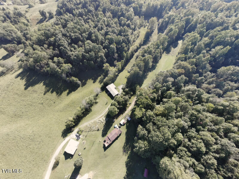 Photo #48: 474 Thornburg Road