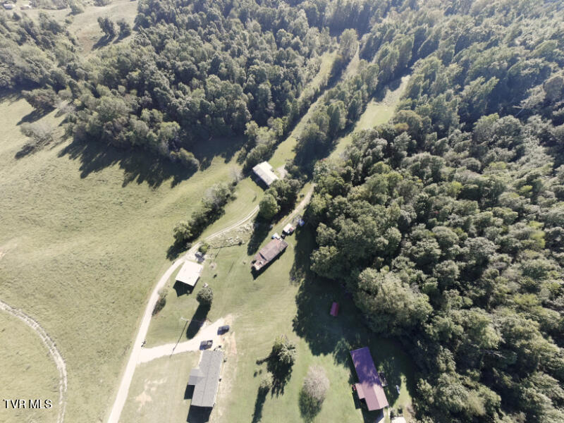 Photo #49: 474 Thornburg Road