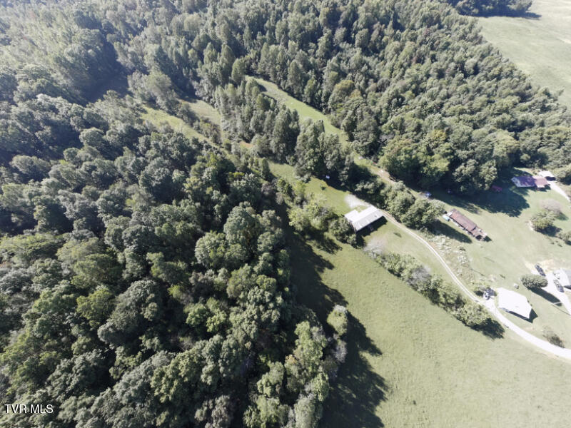 Photo #50: 474 Thornburg Road