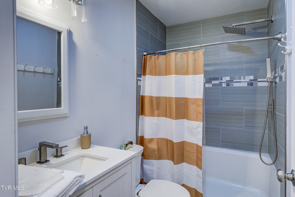 Photo #5: 780 Hamilton Road