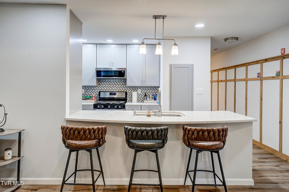 Photo #18: 780 Hamilton Road