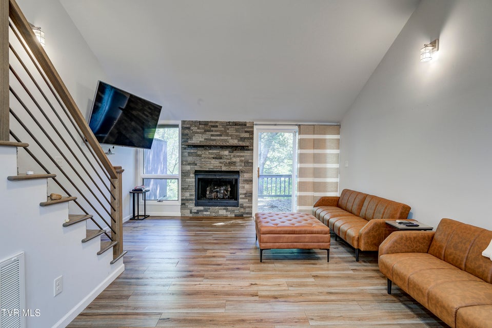 Photo #19: 780 Hamilton Road