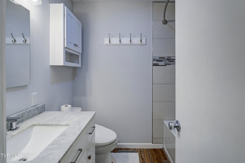 Photo #28: 780 Hamilton Road