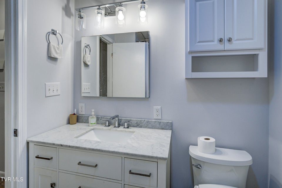 Photo #29: 780 Hamilton Road