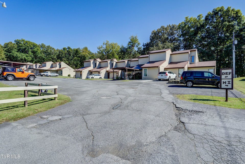 Photo #40: 780 Hamilton Road