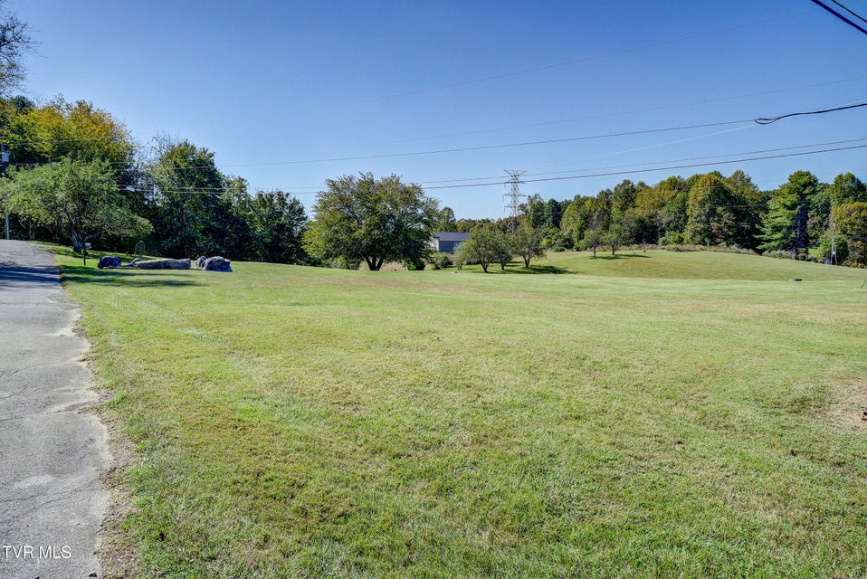 Photo #41: 780 Hamilton Road