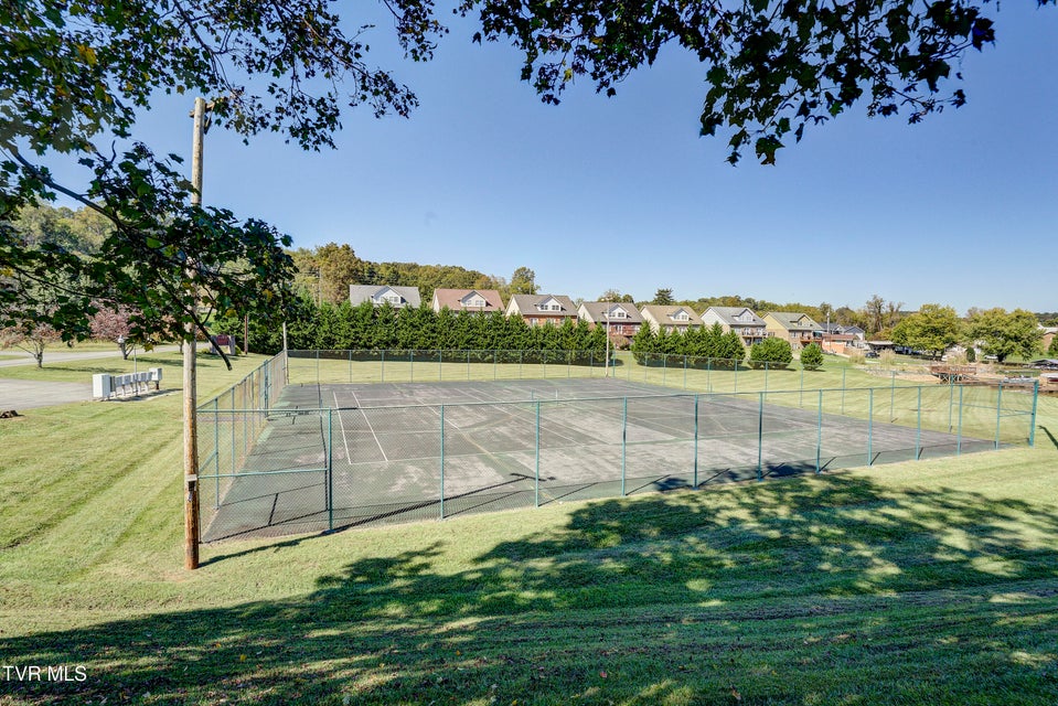 Photo #47: 780 Hamilton Road