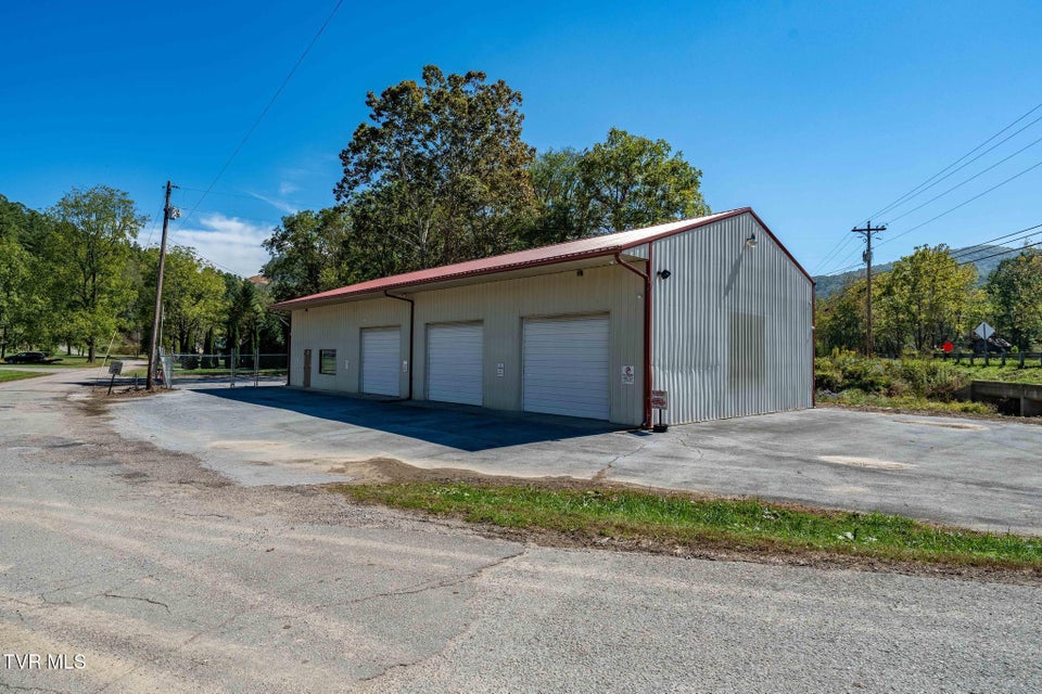 Photo #2: 937 Rhea Road