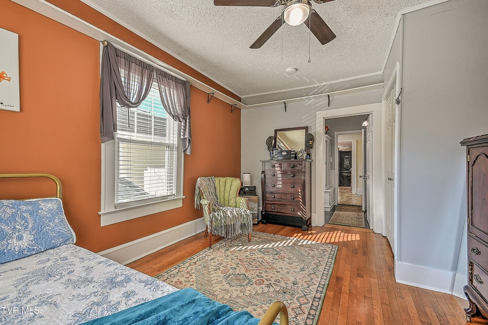 Photo #9: 705 Main Street