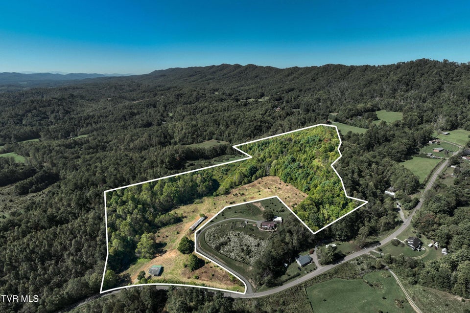 Photo #7: 1311 Deer Run Road