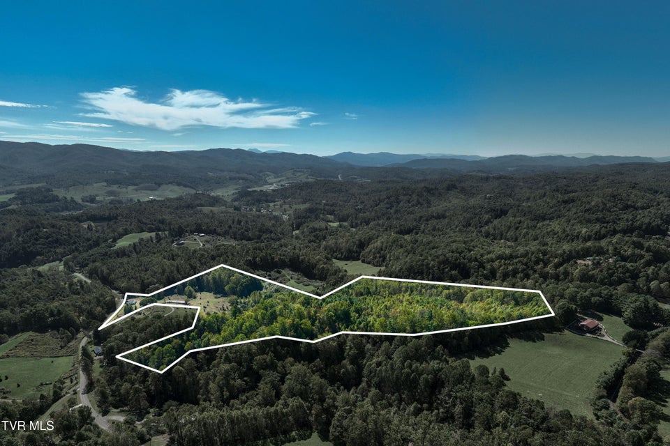 Photo #9: 1311 Deer Run Road