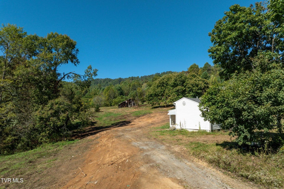 Photo #17: 1311 Deer Run Road