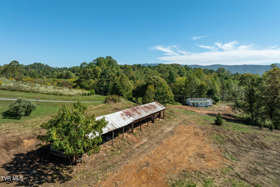 Photo #20: 1311 Deer Run Road