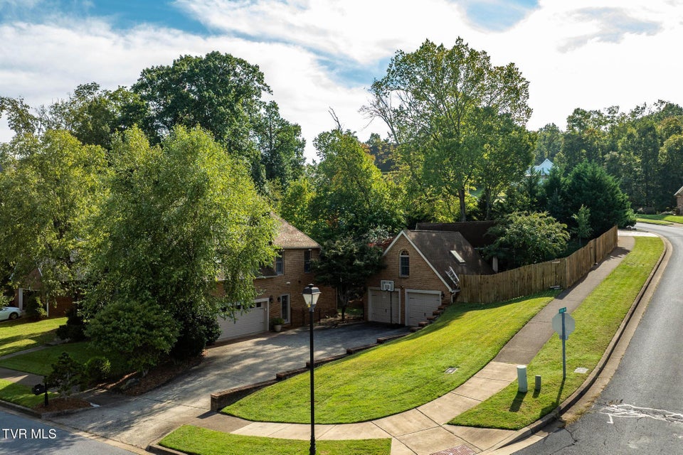 Photo #12: 1200 Lake Ridge Square