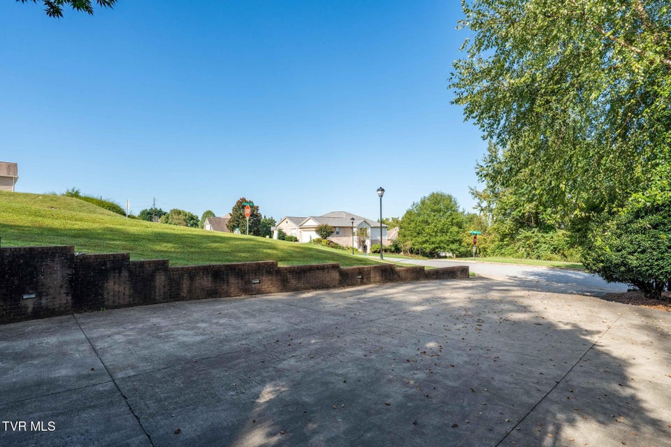 Photo #18: 1200 Lake Ridge Square