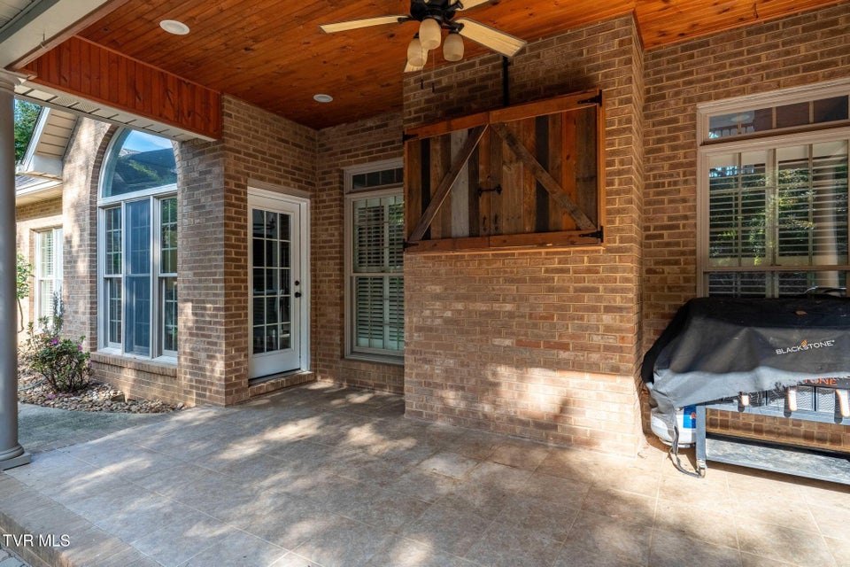 Photo #31: 1200 Lake Ridge Square