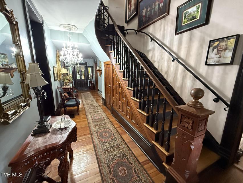 Photo #57: 1906 G Street