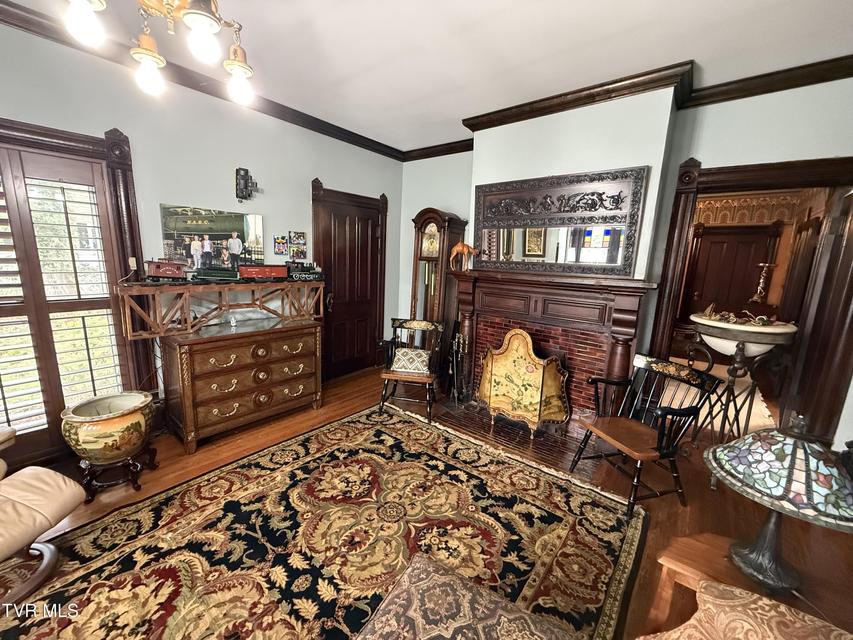 Photo #72: 1906 G Street