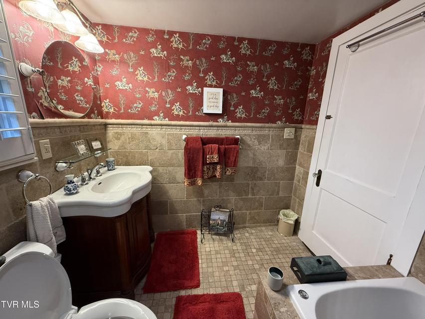 Photo #81: 1906 G Street