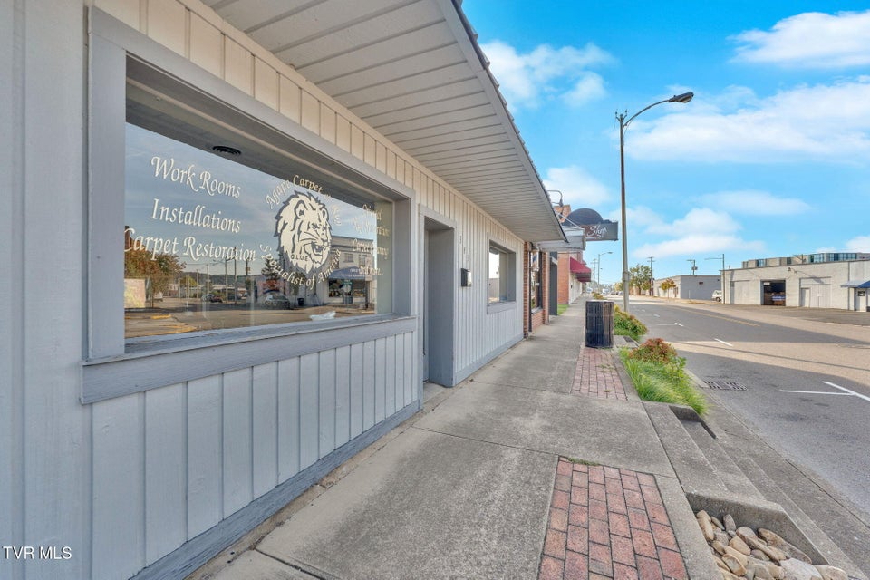 Photo #3: 343 Sullivan Street