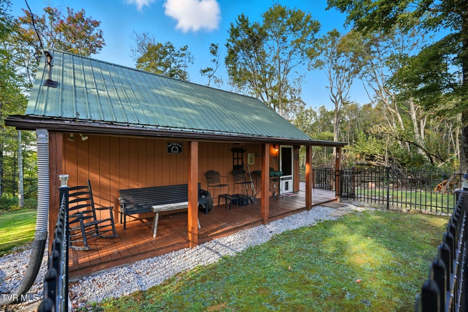 Photo #3: 4654 Sentry Road