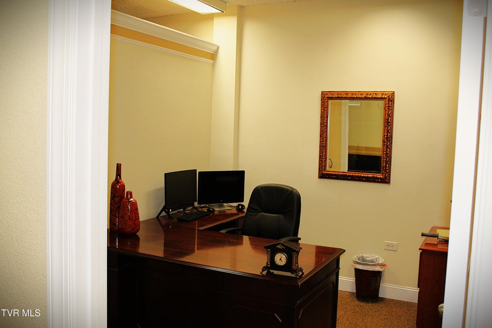 Photo #8: 2710 Roan Street