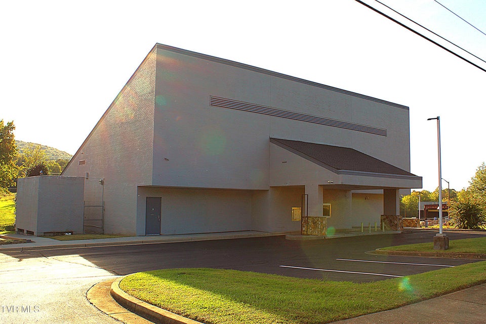 Photo #14: 2710 Roan Street