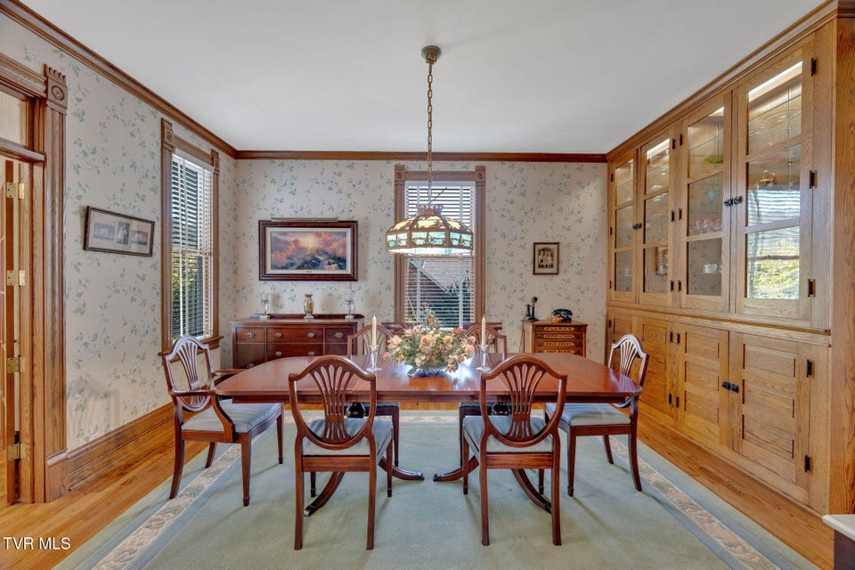 Photo #11: 308 Pearl Avenue