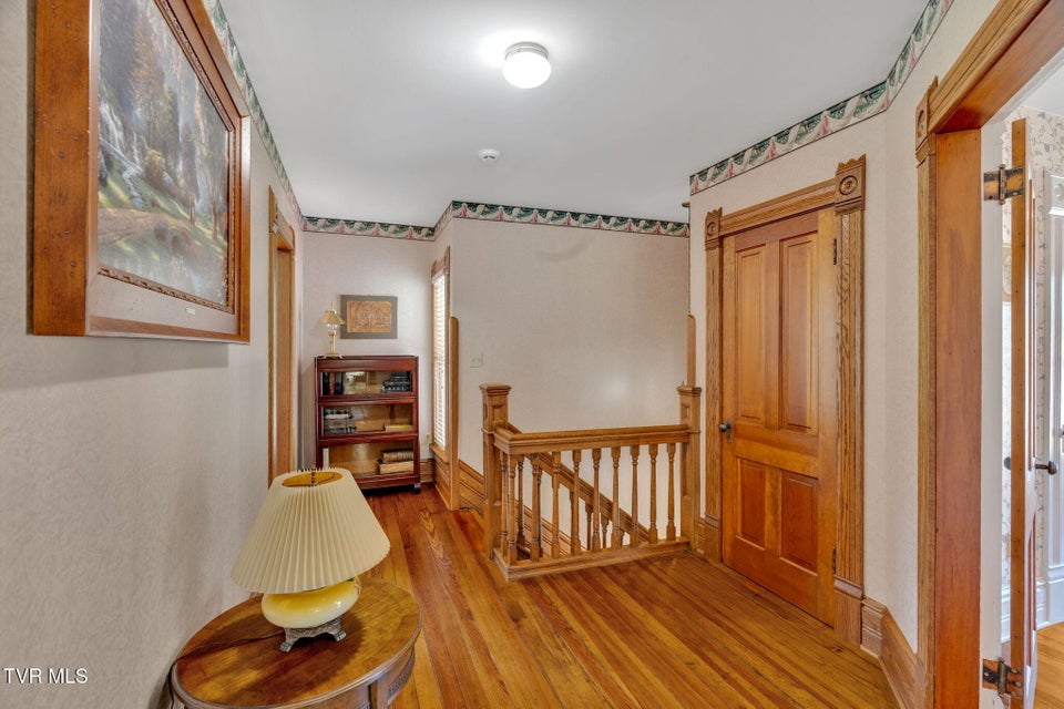 Photo #48: 308 Pearl Avenue