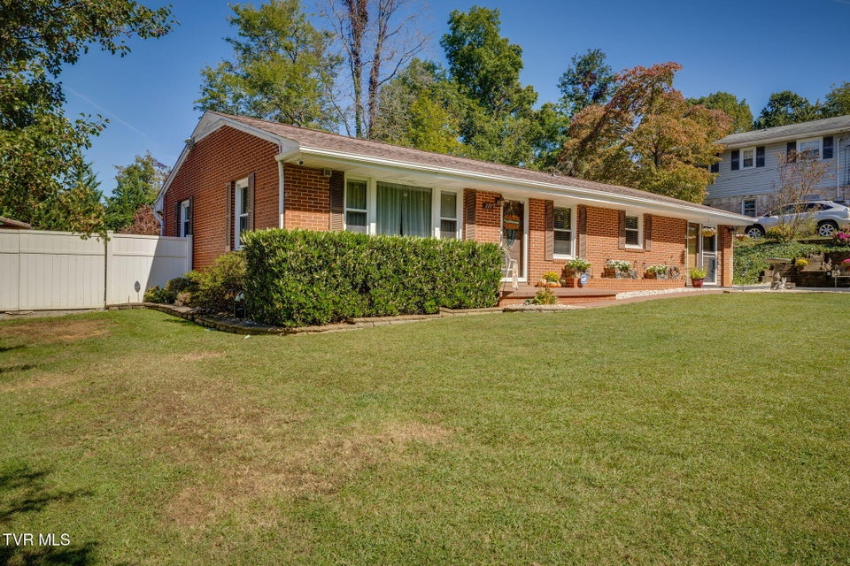 Photo #4: 177 Shenandoah Drive