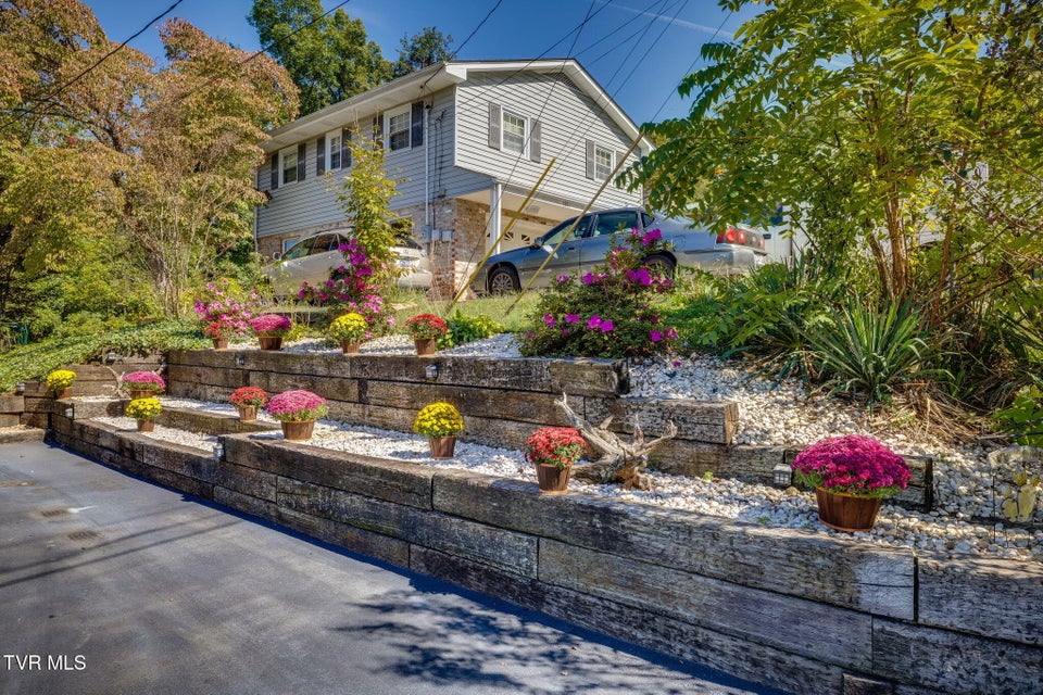 Photo #9: 177 Shenandoah Drive