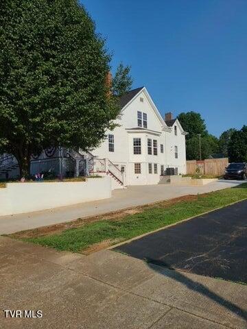 Photo #3: 721 First North Street