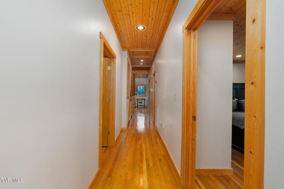 Photo #41: 285 Cable Hollow Road