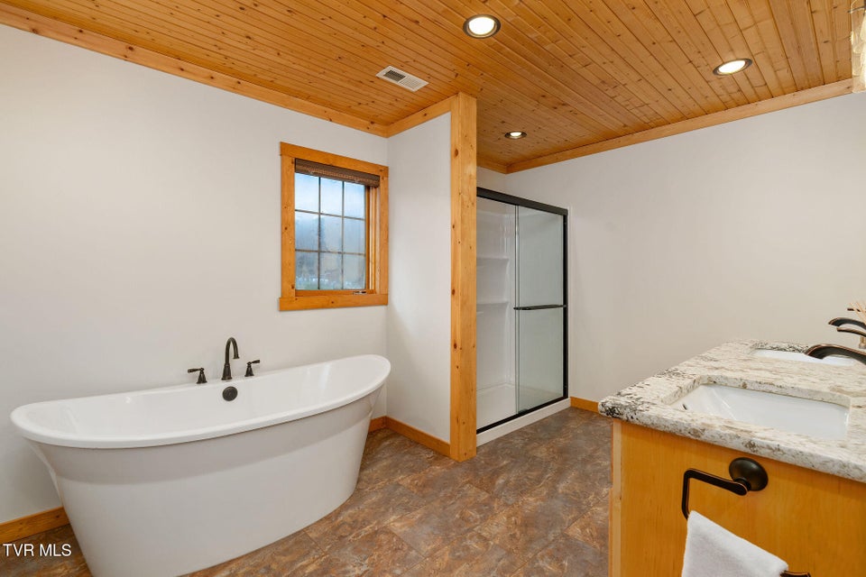 Photo #43: 285 Cable Hollow Road