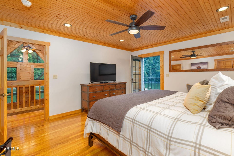 Photo #57: 285 Cable Hollow Road