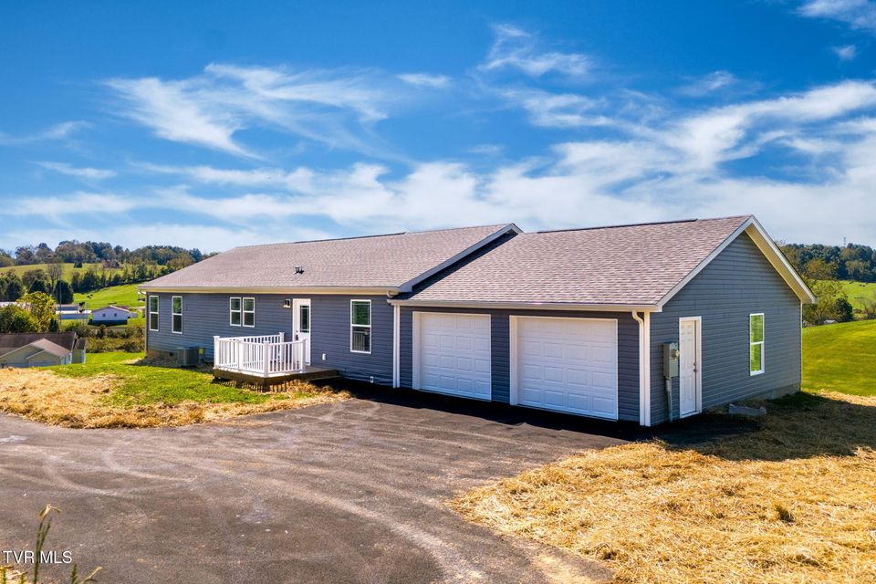 Photo #9: 18008 Destiny Lane Lane