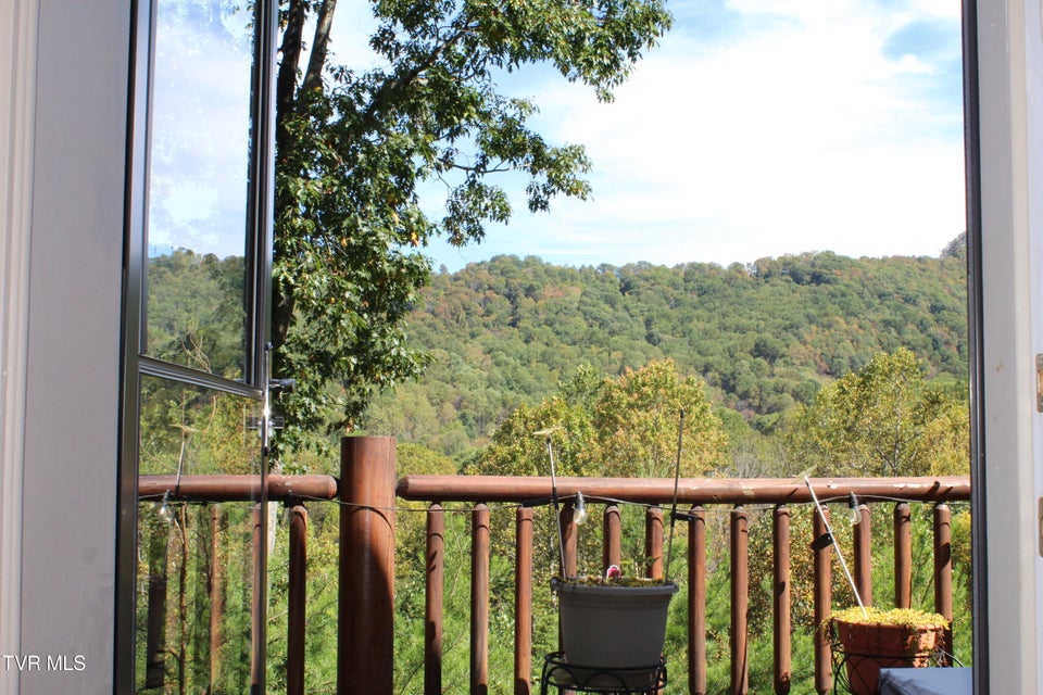 Photo #16: 408 Eagle Ridge Road