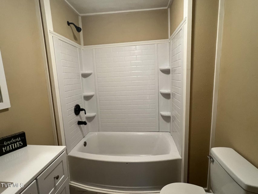 Photo #29: 6724 Birchfield Road