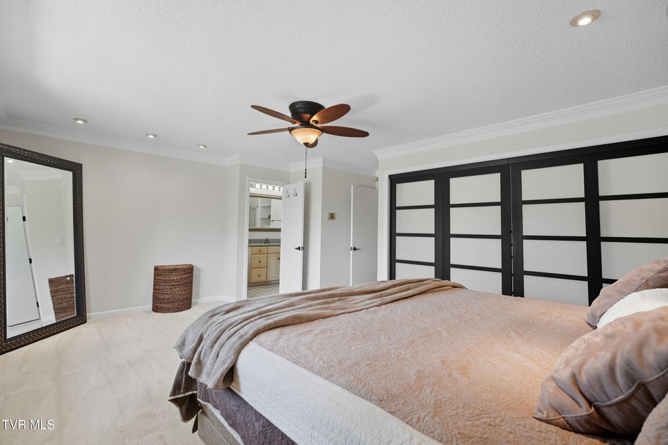 Photo #33: 2612 Brighton Court