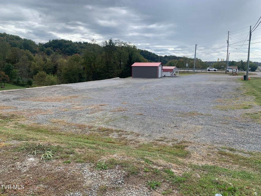 Photo #8: 4987 Bluff City Highway
