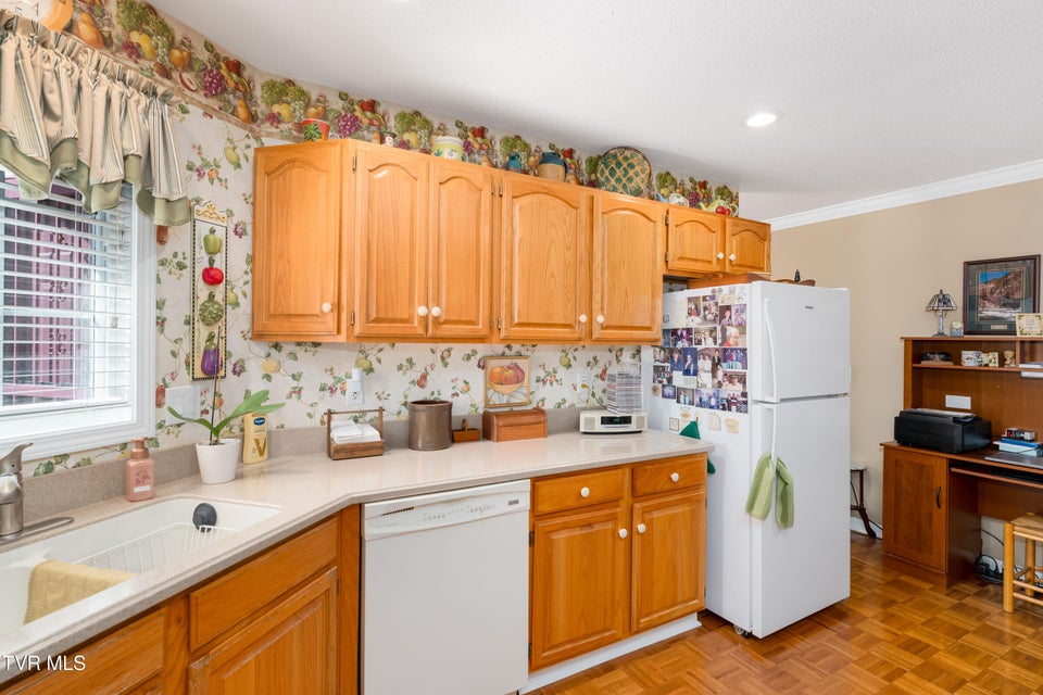 Photo #18: 1032 Estate Drive