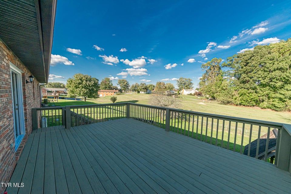 Photo #11: 416 Valley View Circle