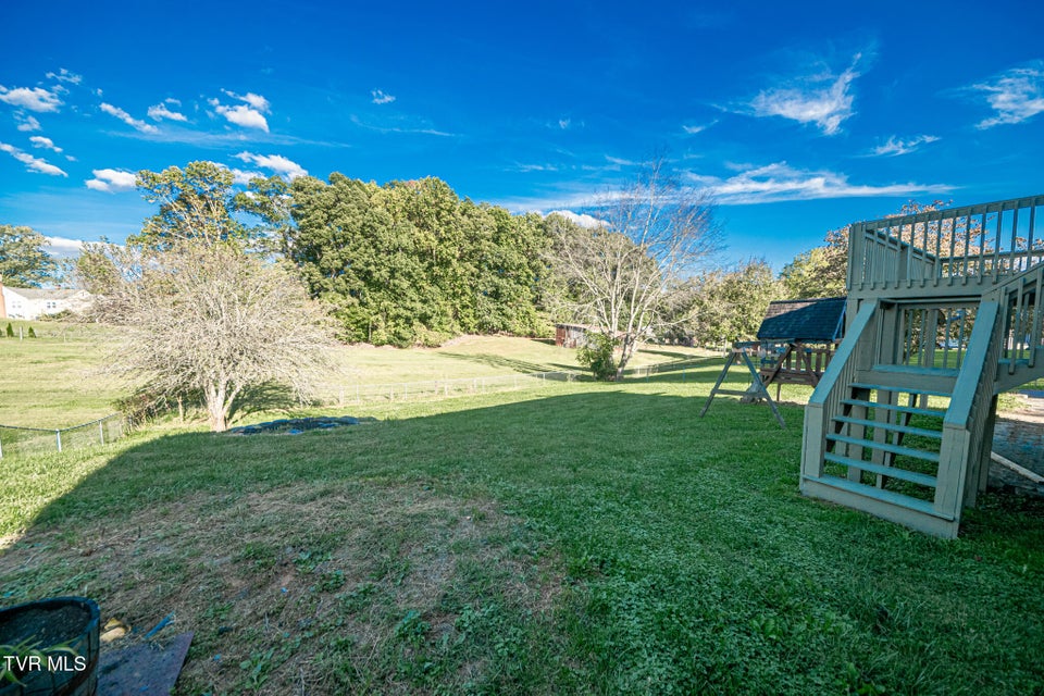 Photo #12: 416 Valley View Circle