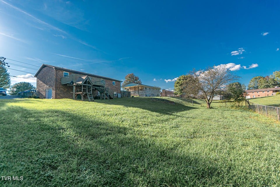 Photo #24: 416 Valley View Circle
