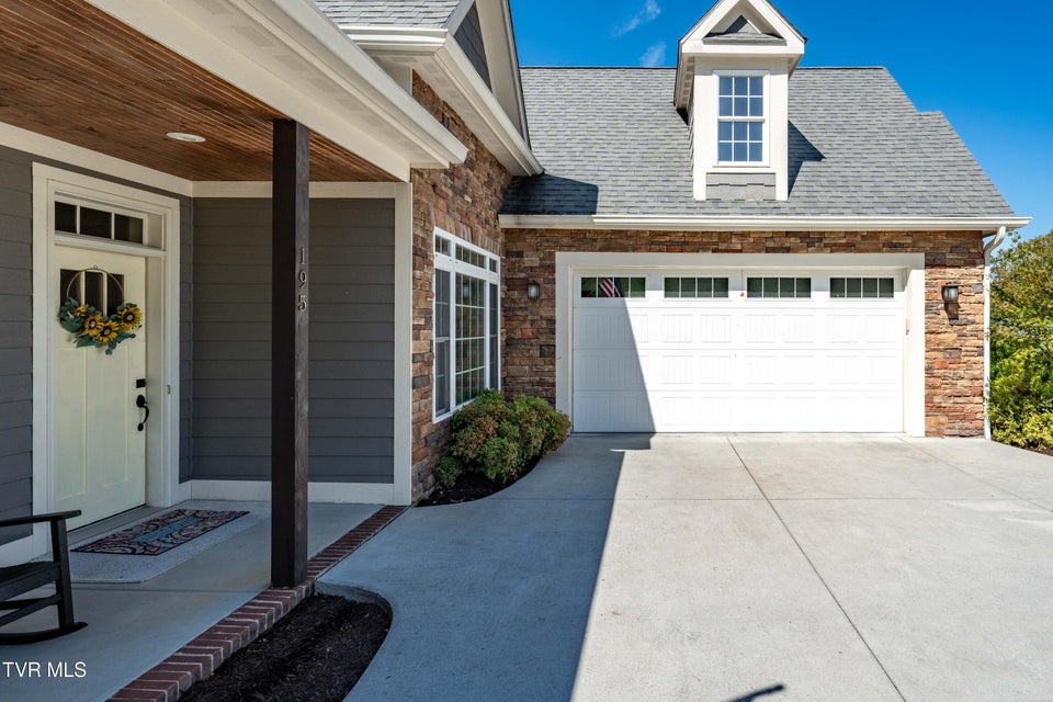 Photo #8: 195 Creek Side Court